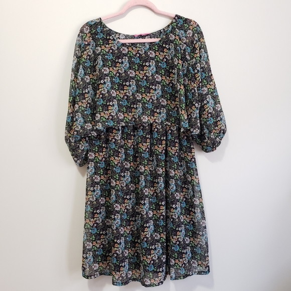 Maternal America ruffle overlay nursing dress L - Picture 3 of 9